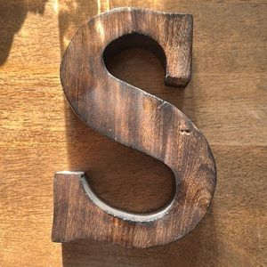Letter S decor